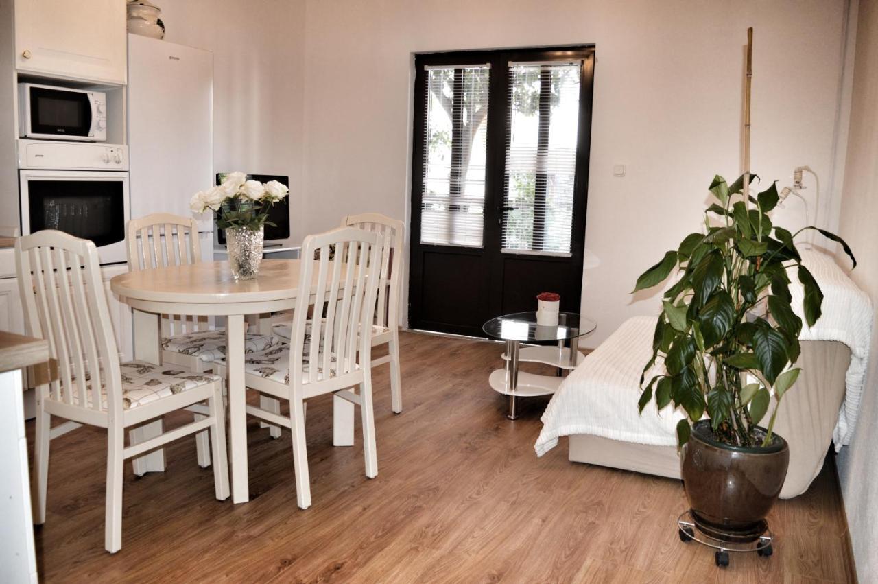 Apartment Nikolic Kaštela Exteriér fotografie