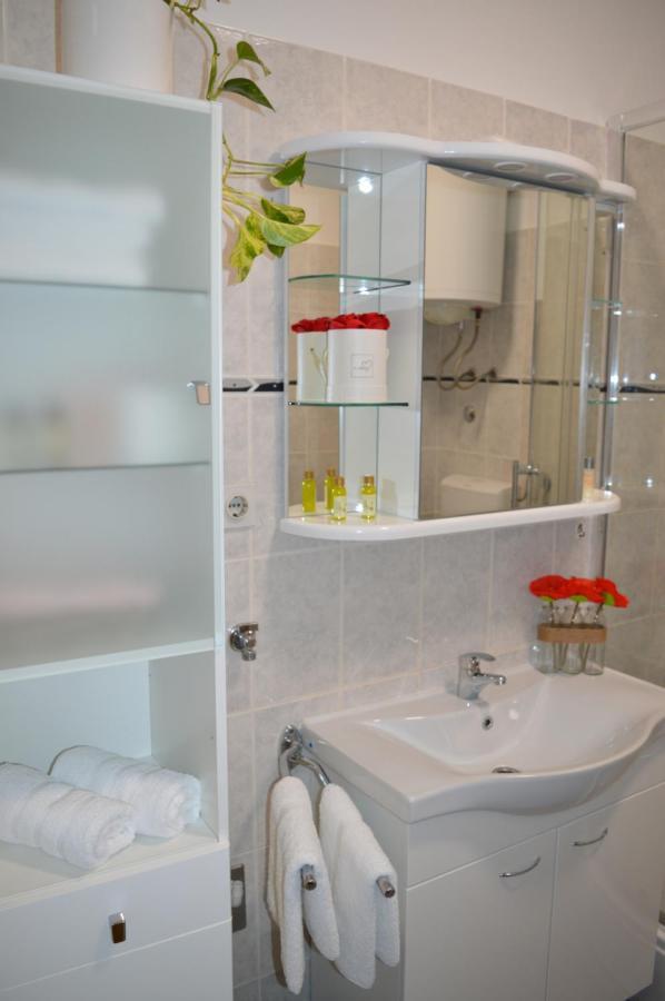 Apartment Nikolic Kaštela Exteriér fotografie