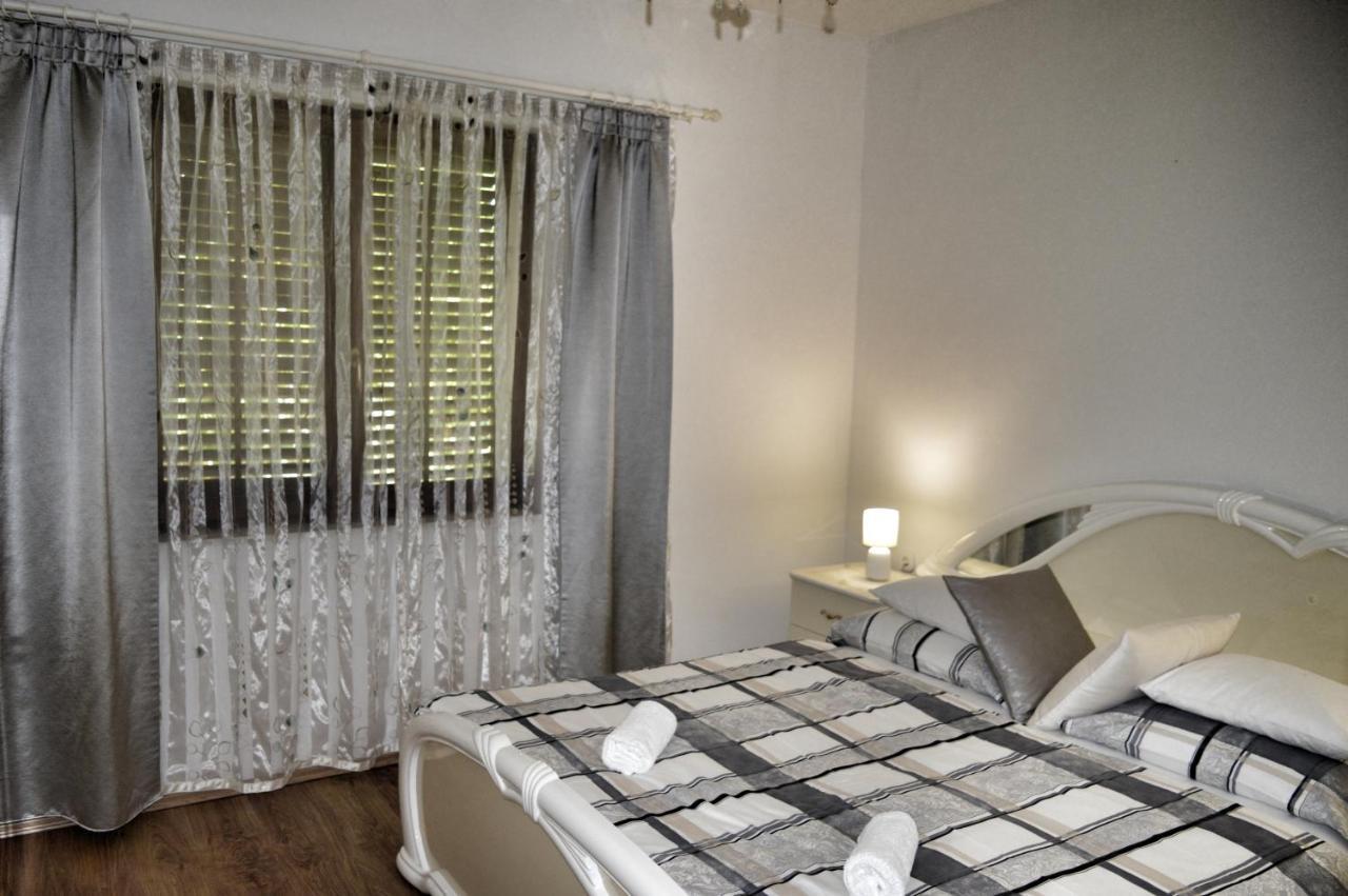 Apartment Nikolic Kaštela Exteriér fotografie
